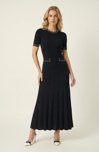 Modenaire Modenaire Pearl Embellished Fitted Waist Pleated Midi Knit Dress