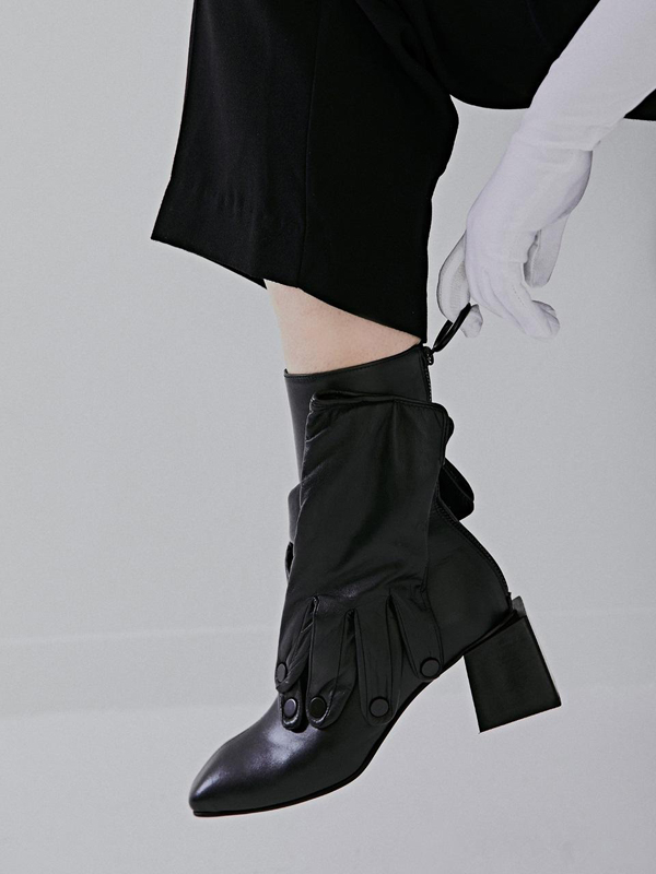 MODERN ALCHEMIST L O V E Gloves Boots
