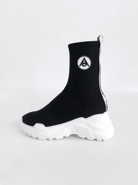 MODERN ALCHEMIST Project2. Runner Boots
