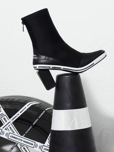 MODERN ALCHEMIST Project2. Sneakers Boots Black