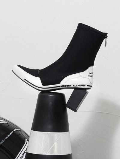MODERN ALCHEMIST Project2. Sneakers Boots Black White
