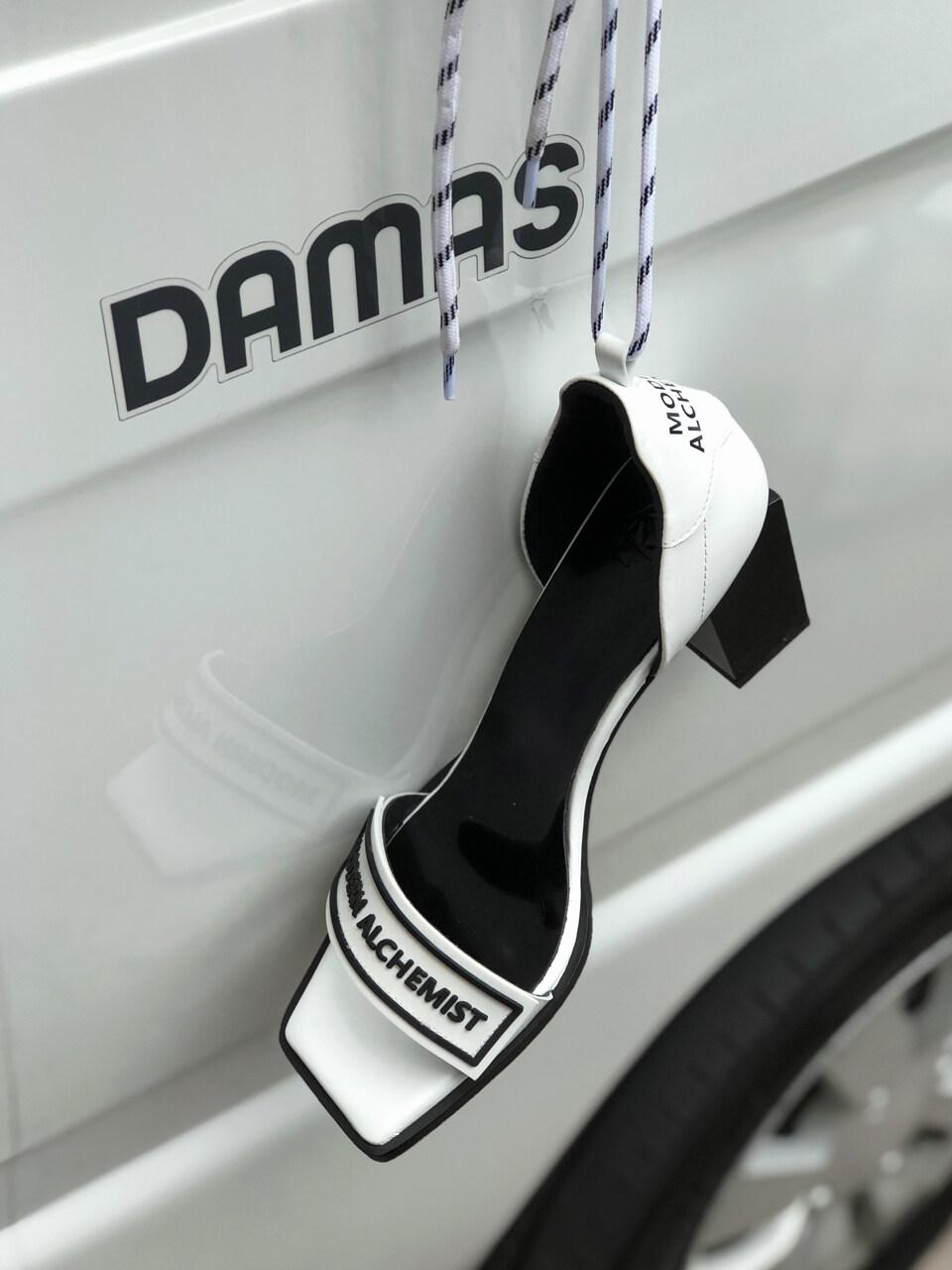 MODERN ALCHEMIST Project2. Sneakers Heel