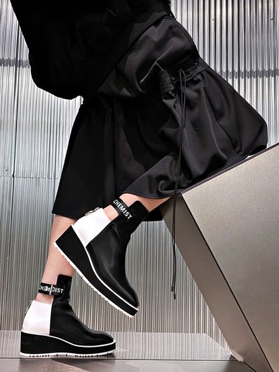 MODERN ALCHEMIST Project 3 Re-Tro Healing Boots - Black