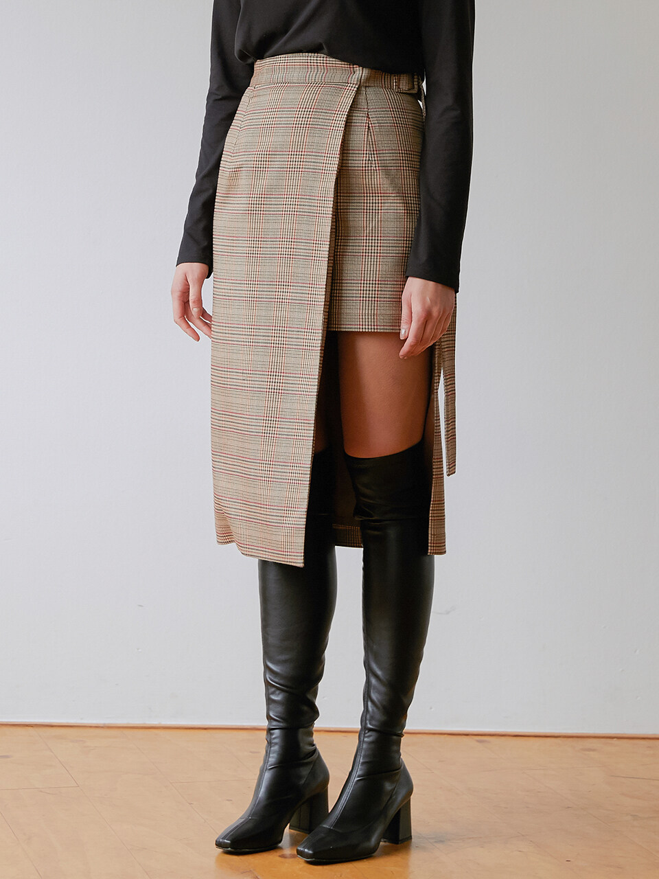 MODERNABLE Unbalance Check Wrap Long Skirt (Brown)