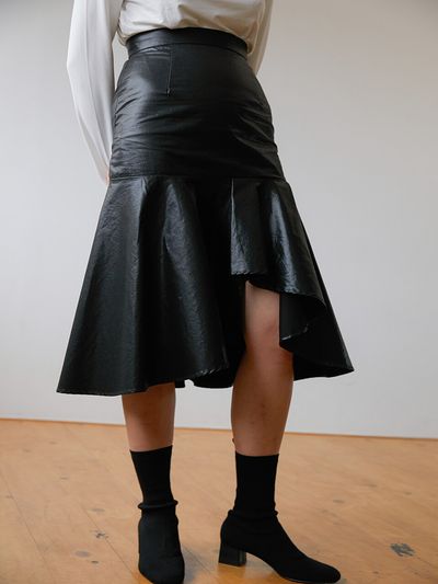 MODERNABLE Unbalance Washing Flare Skirt (Black)