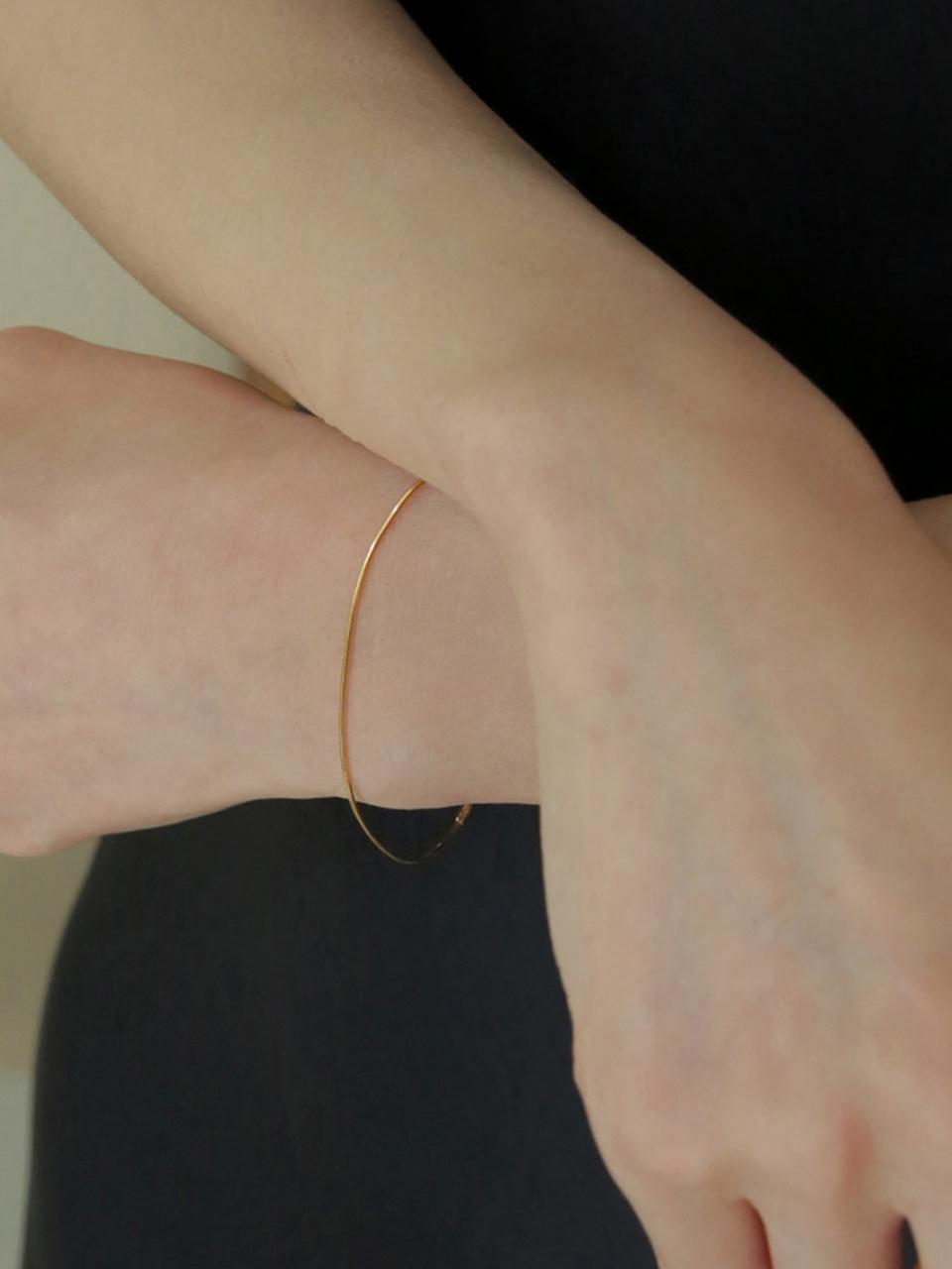 modernlike 14k Gold-filled Silver Simple embossed texture Bracelet