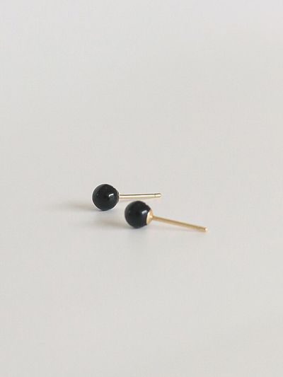 modernlike 14k gold Onyx black earrings