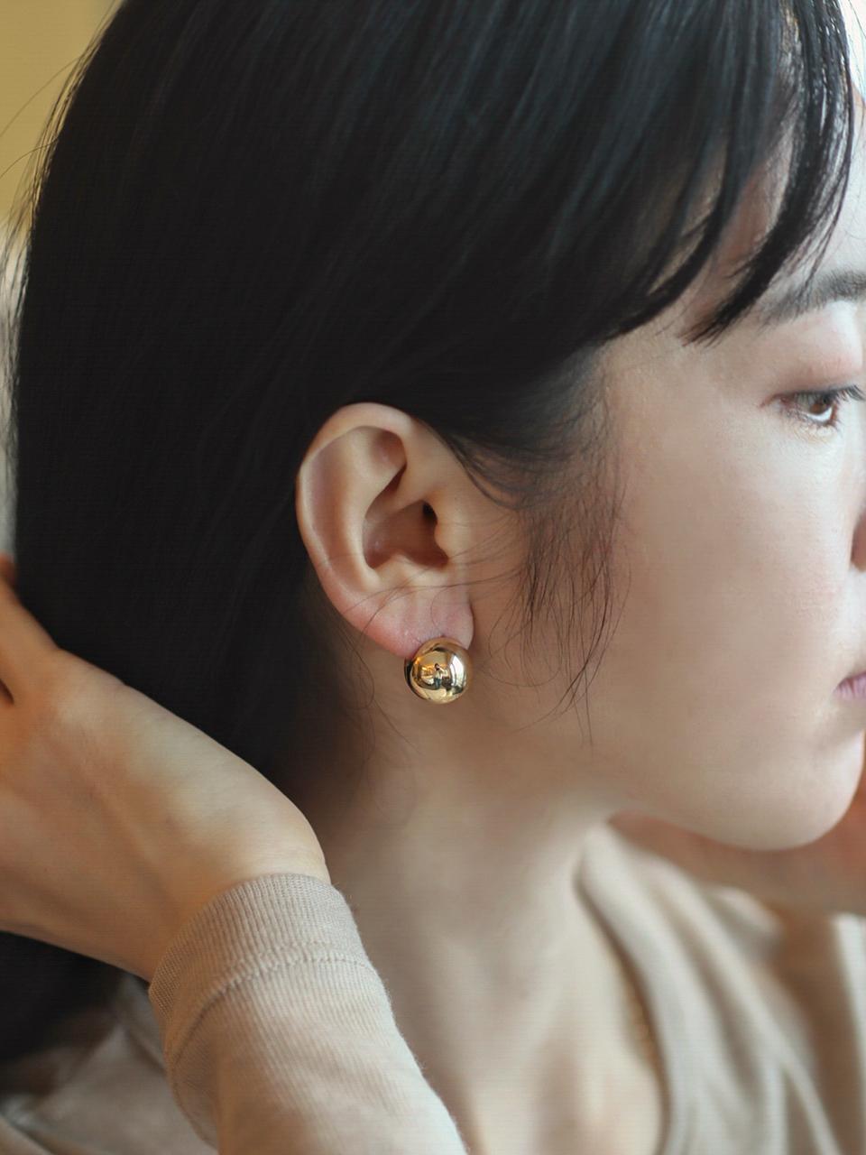 modernlike 14k Gold Round Ball Huggie Earrings