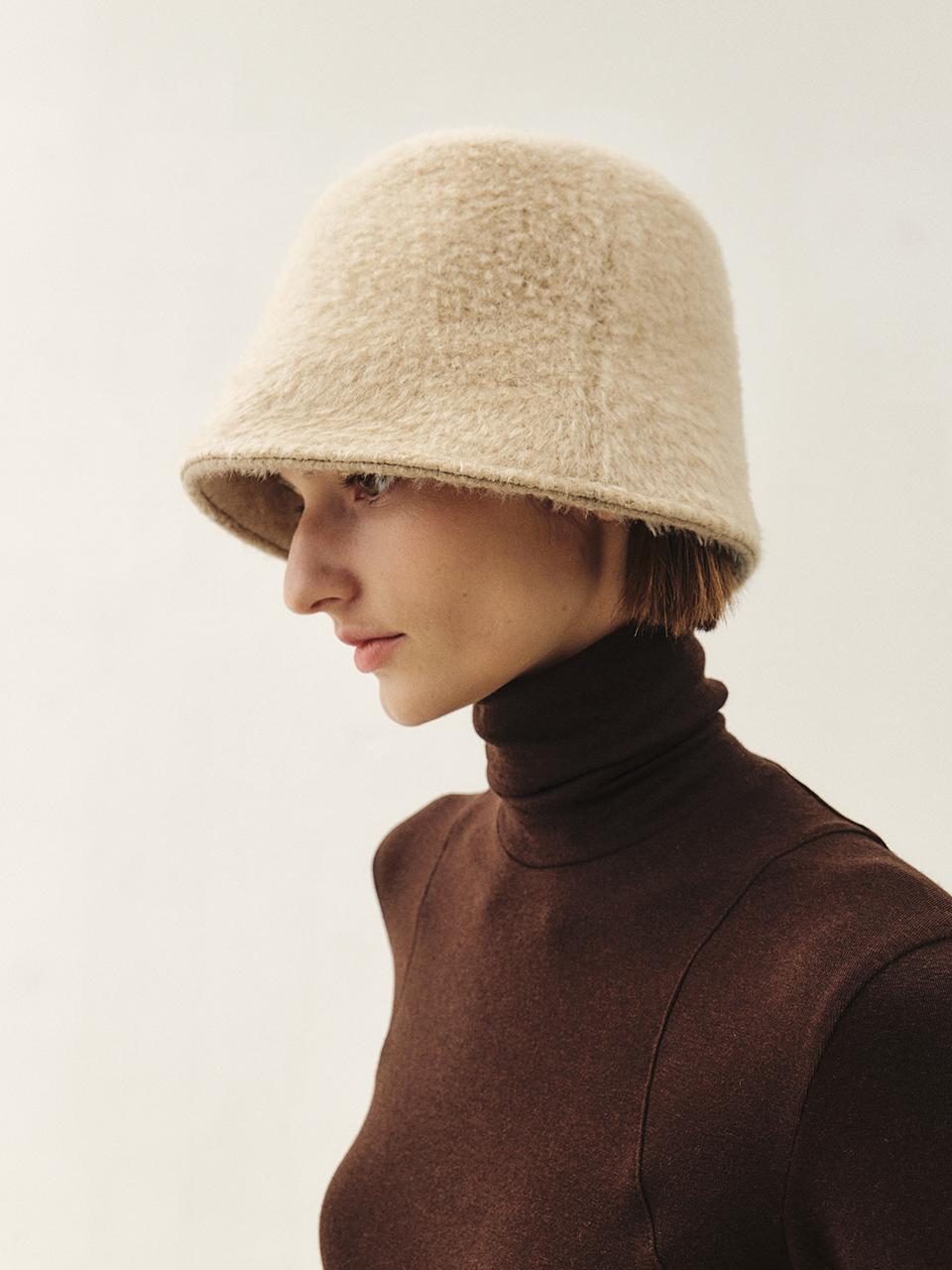 MOHAN Fur Hairy Alpaca Wool Bucket Hat