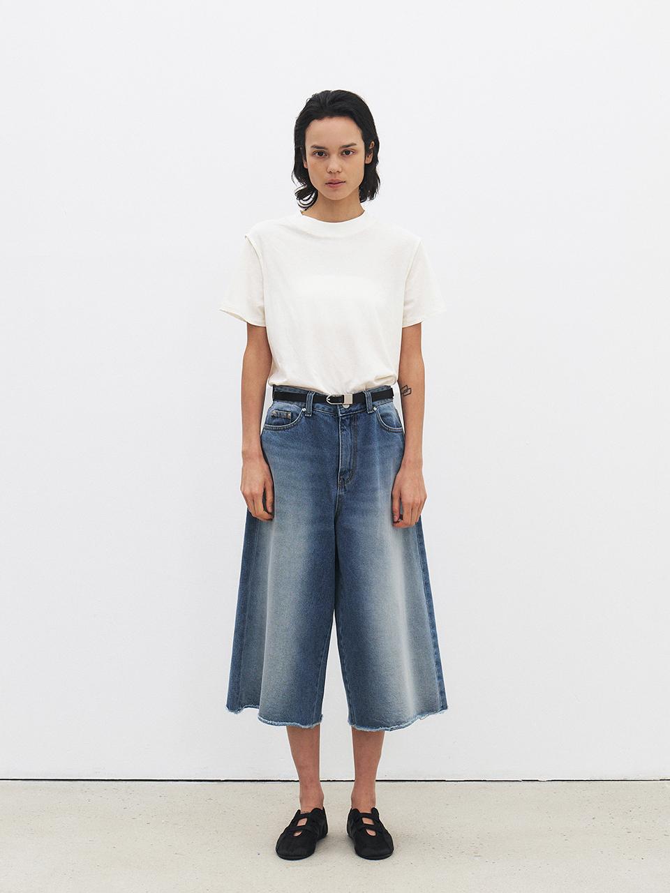 MOHAN Loose Fit Cotton Midi Denim [Mid-Blue]