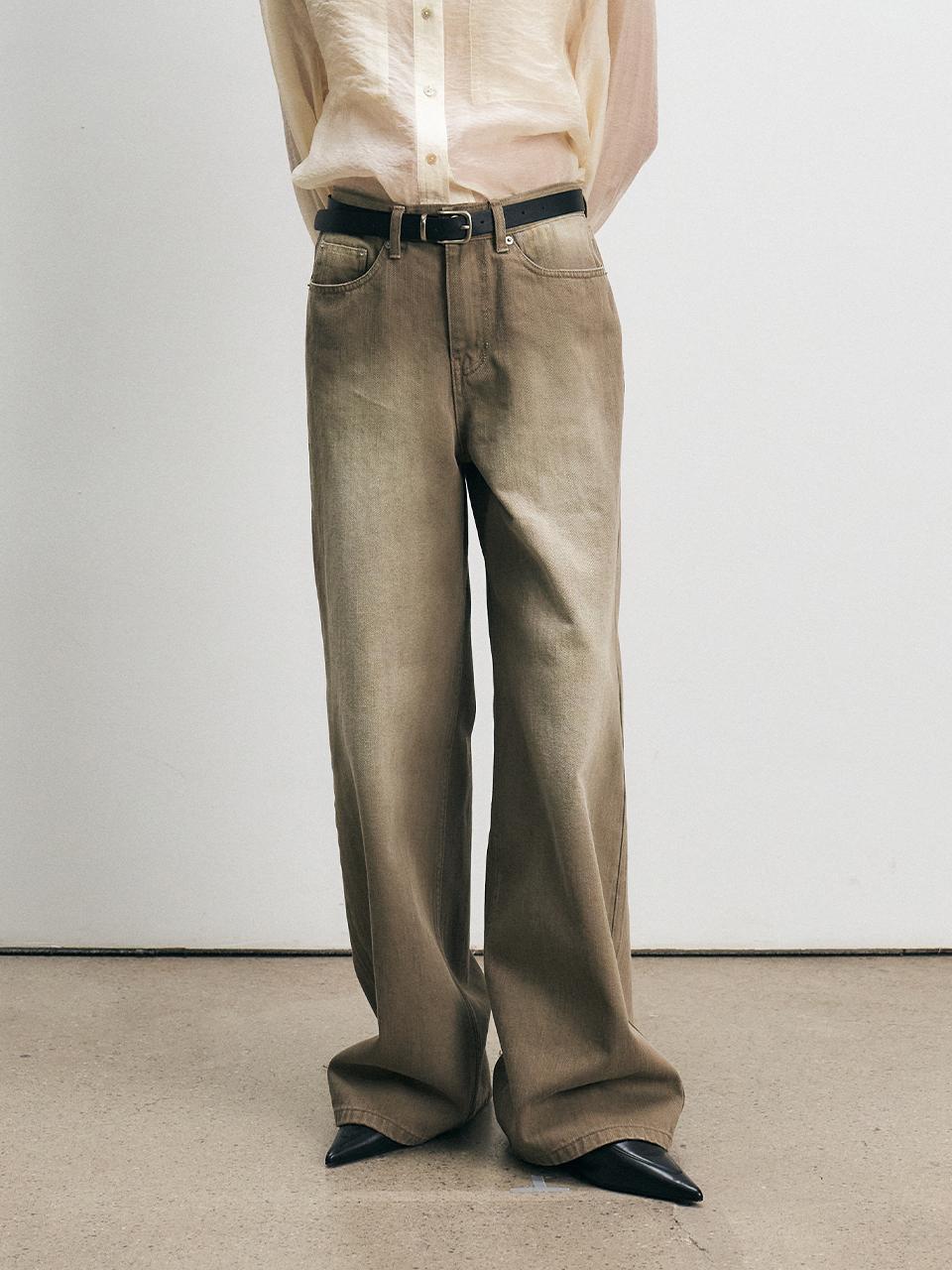 MOHAN Loose Fit Vintage Wash Denim Pants [Khaki Brown]