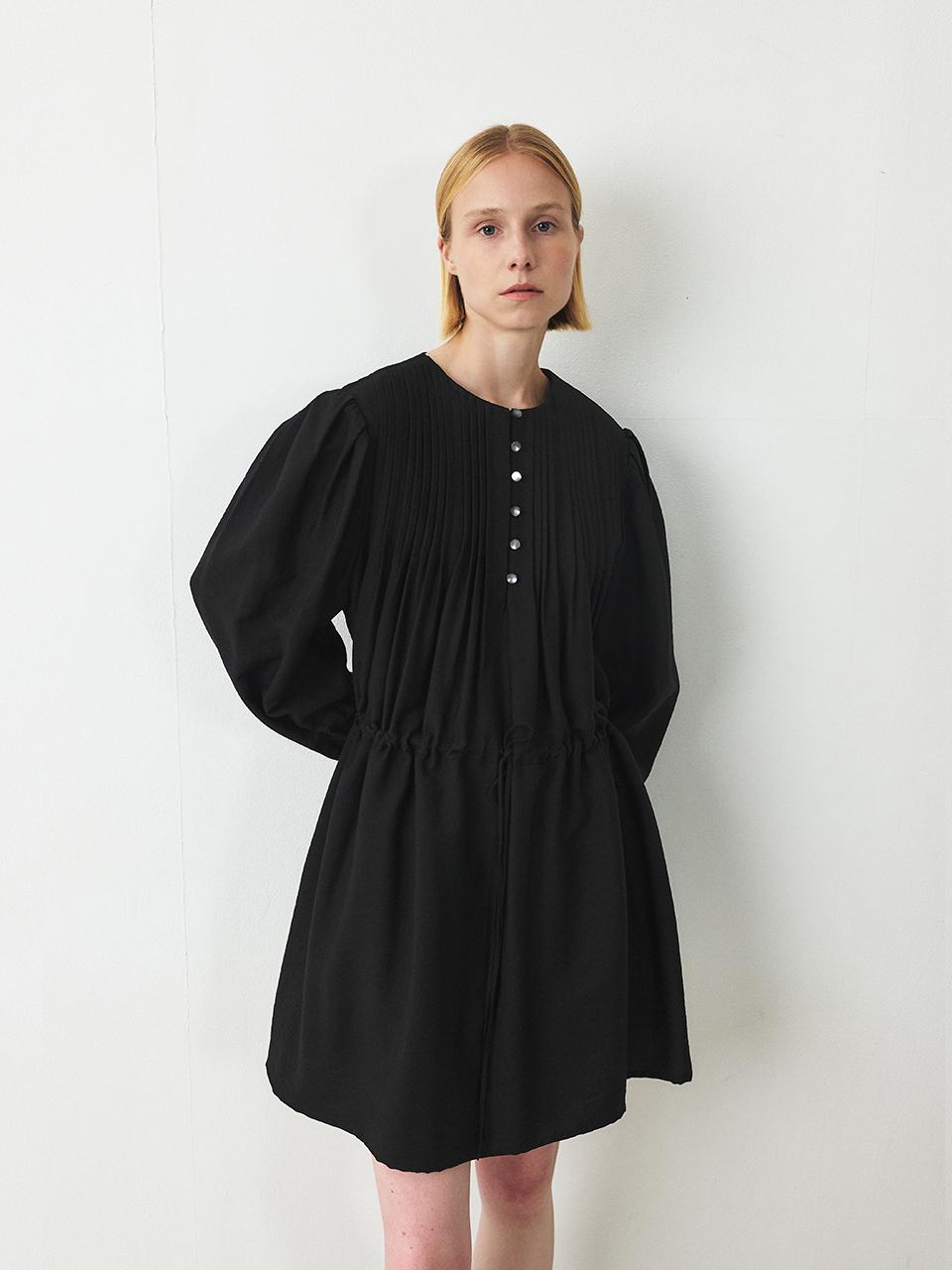 MOHAN Round Neck Pintuck Tencel Midi Dress