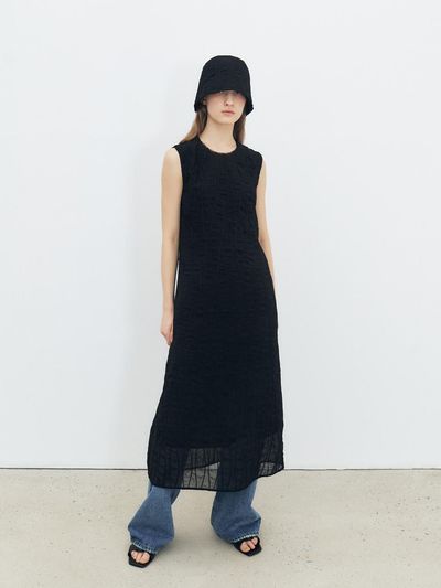 MOHAN Sleeveless Neck Edge Dress [Black]