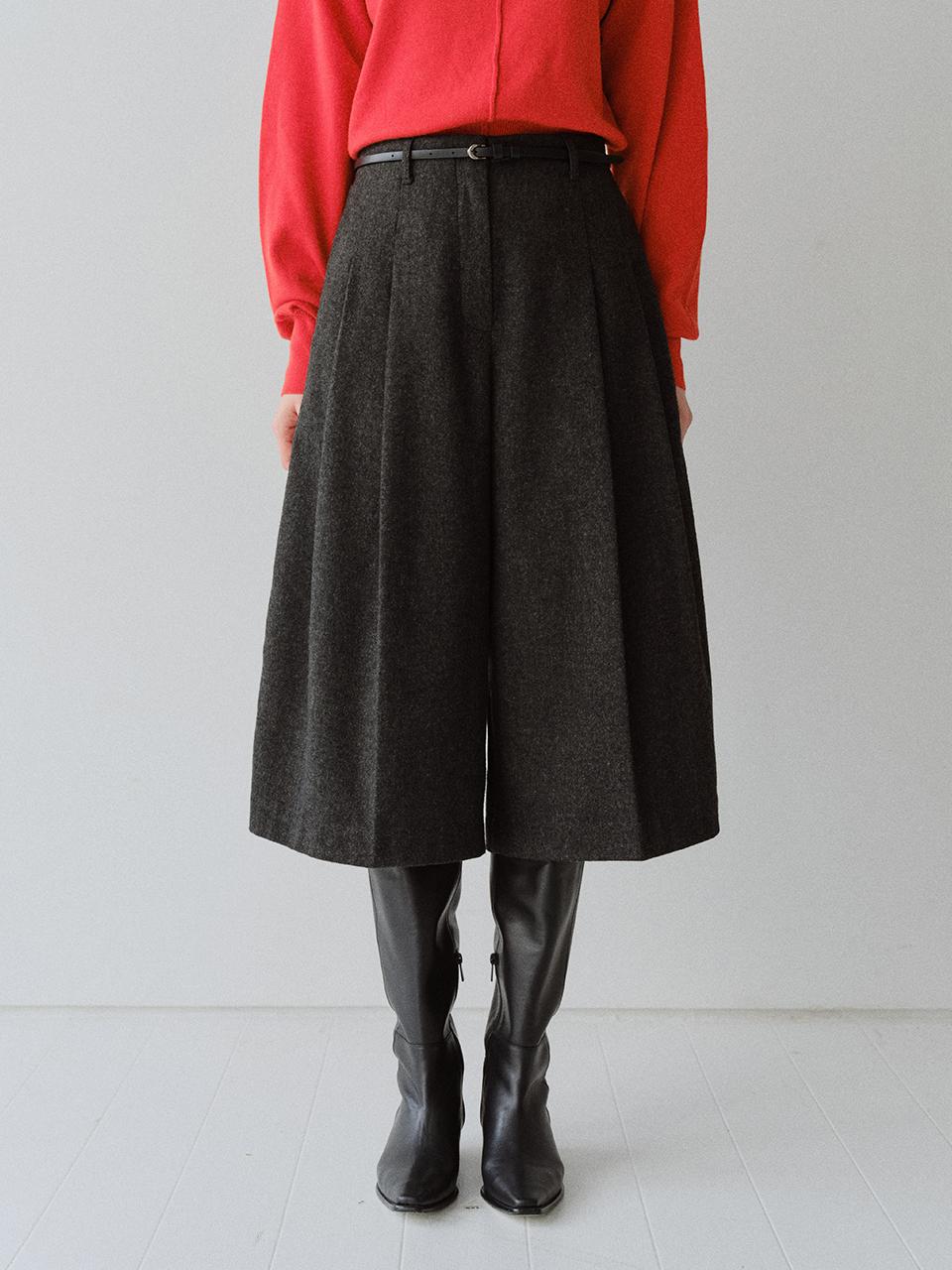 MOHAN TFW WOOL TWILL TWO TUCK WIDE PANTS