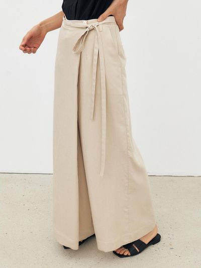 MOHAN Wide-leg Wrap Button Skirt Pants [BEIGE/NAVY]