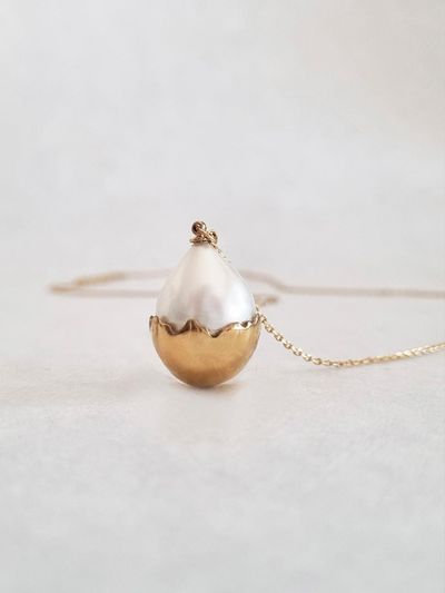 MOI studio Golden Long Necklace