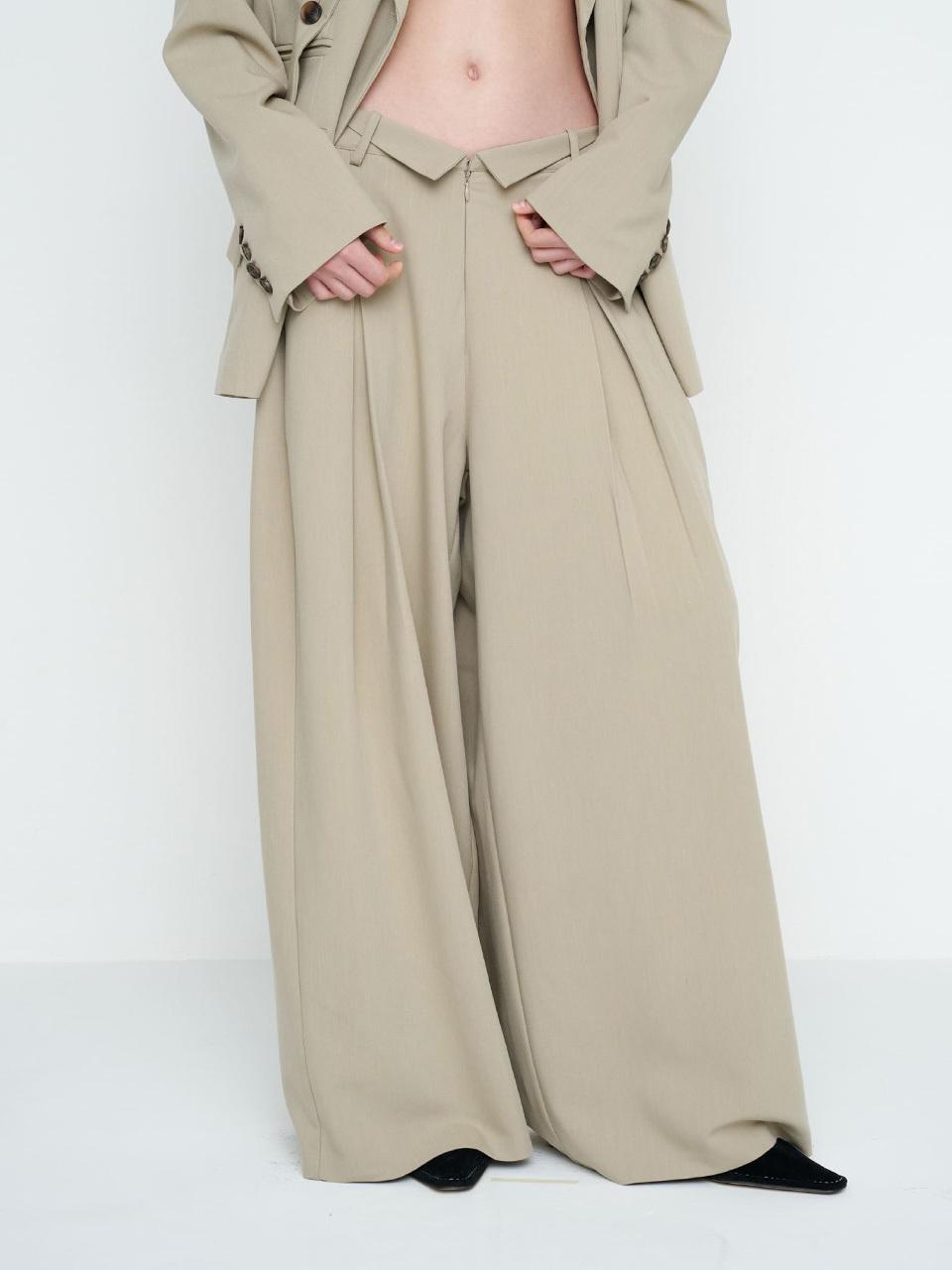 MOIFAIRE OPEN FOLDED WIDE PANTS / BEGIE