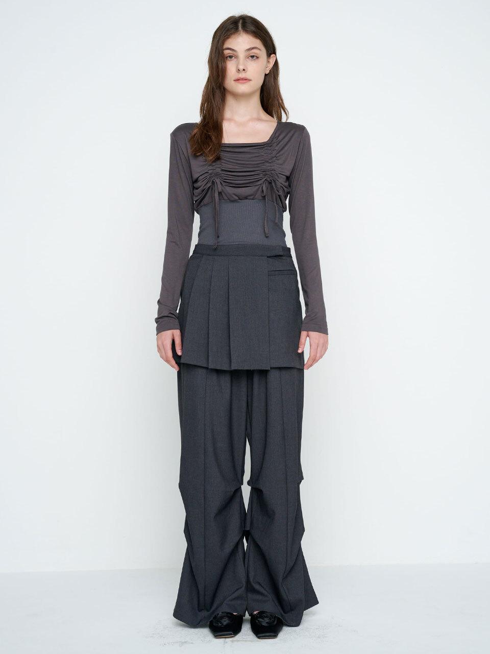 MOIFAIRE PLEATED LAYERED SKIRT PANTS / CHARCOAL