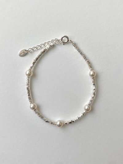 moire_ Salty Pearl Bracelet