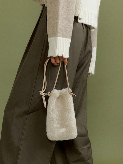 molliolli ADORA strap mini bag [beige]