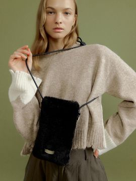 molliolli ADORA strap mini bag [black]