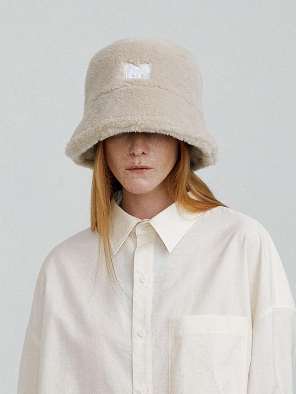 molliolli BUCKET LAMB fur hat