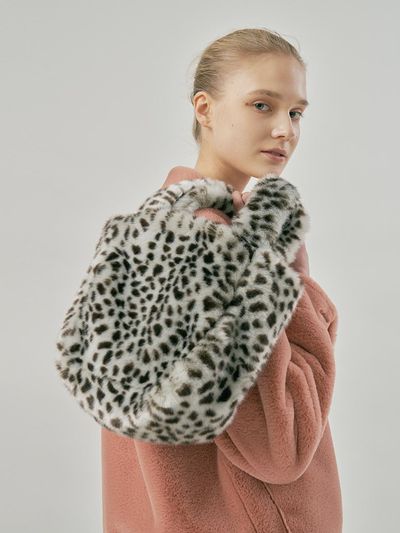 molliolli COYA21 Eco Fur Bag [Green Leopard]