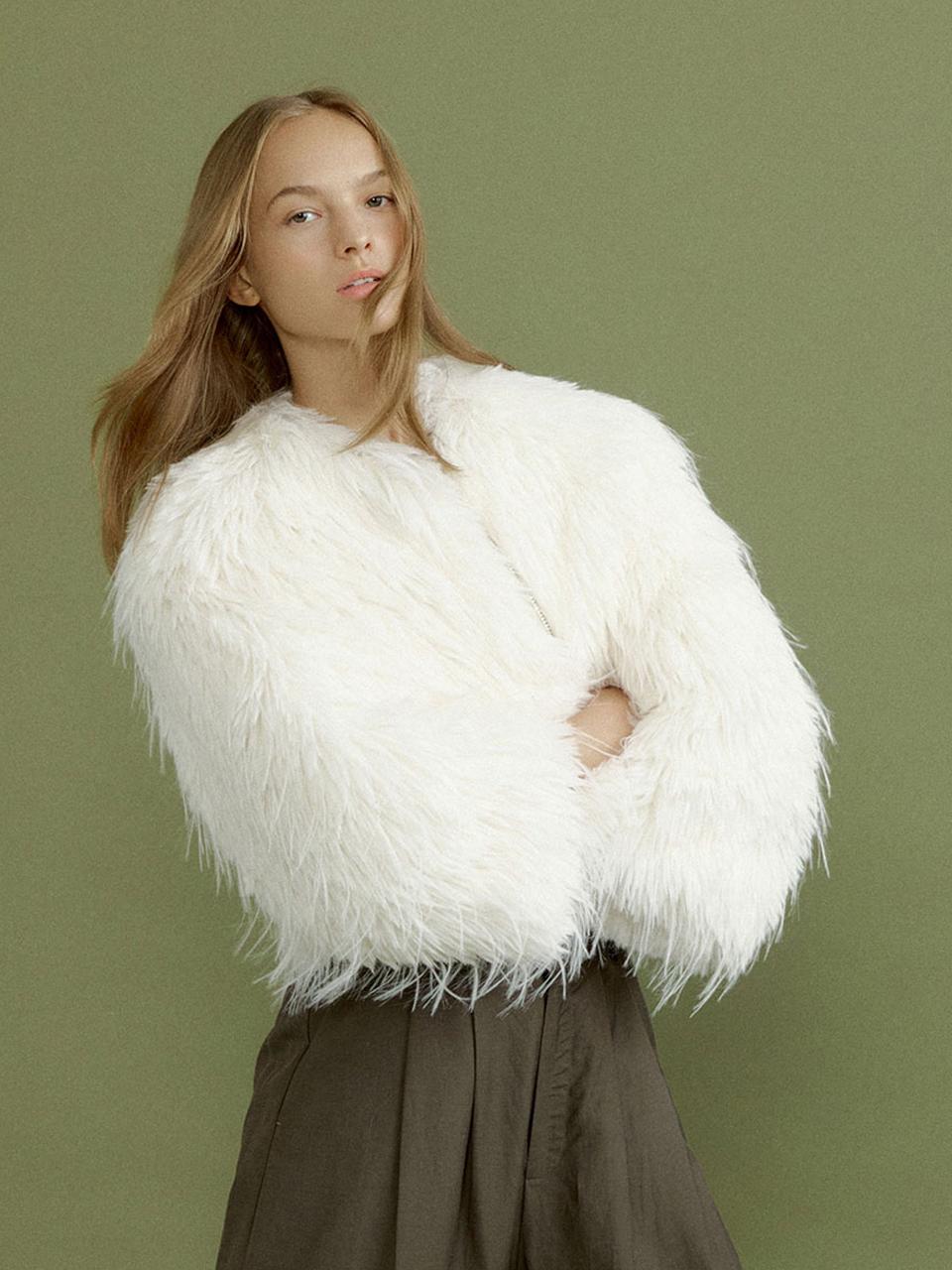 molliolli JX zip up crop fur jacket
