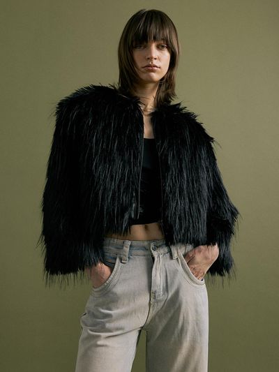 molliolli JX zip up crop fur jacket [black]