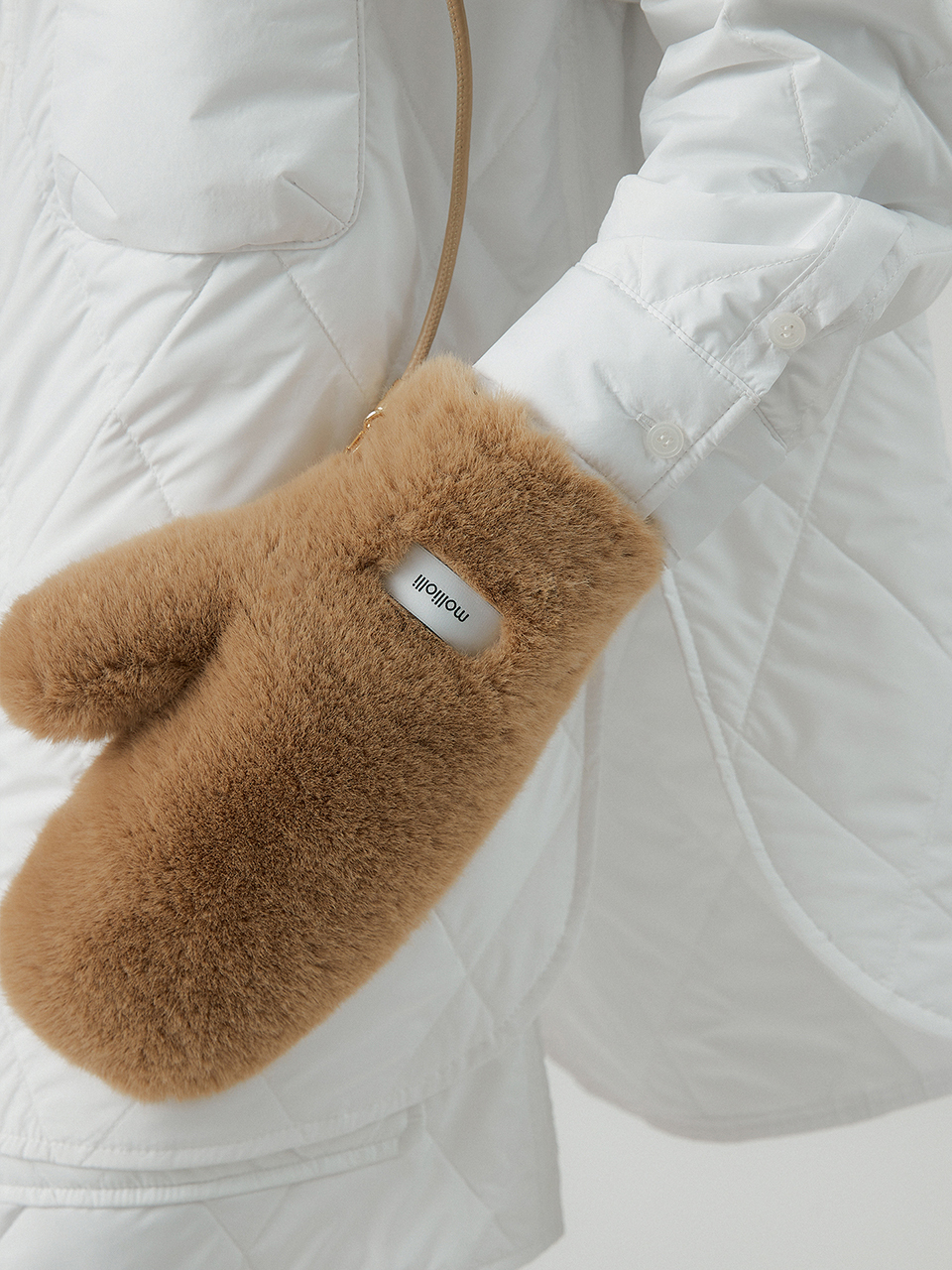 molliolli Reversible Mittens_Beige