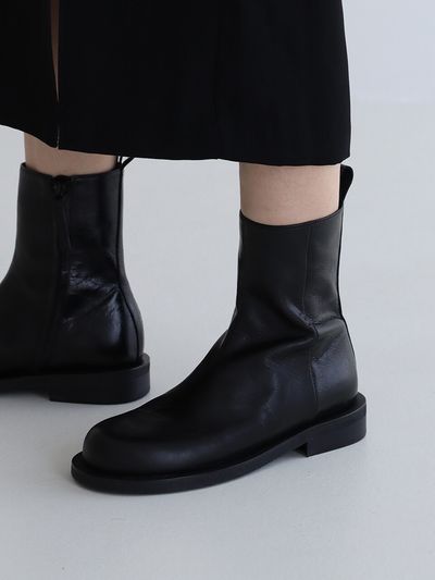 MOL:pin Bor Ankle Boots_Black