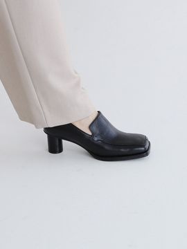 MOL:pin Du Pumps_Black