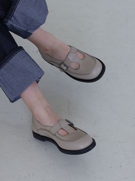 MOL:pin Mo Loafer_Beige