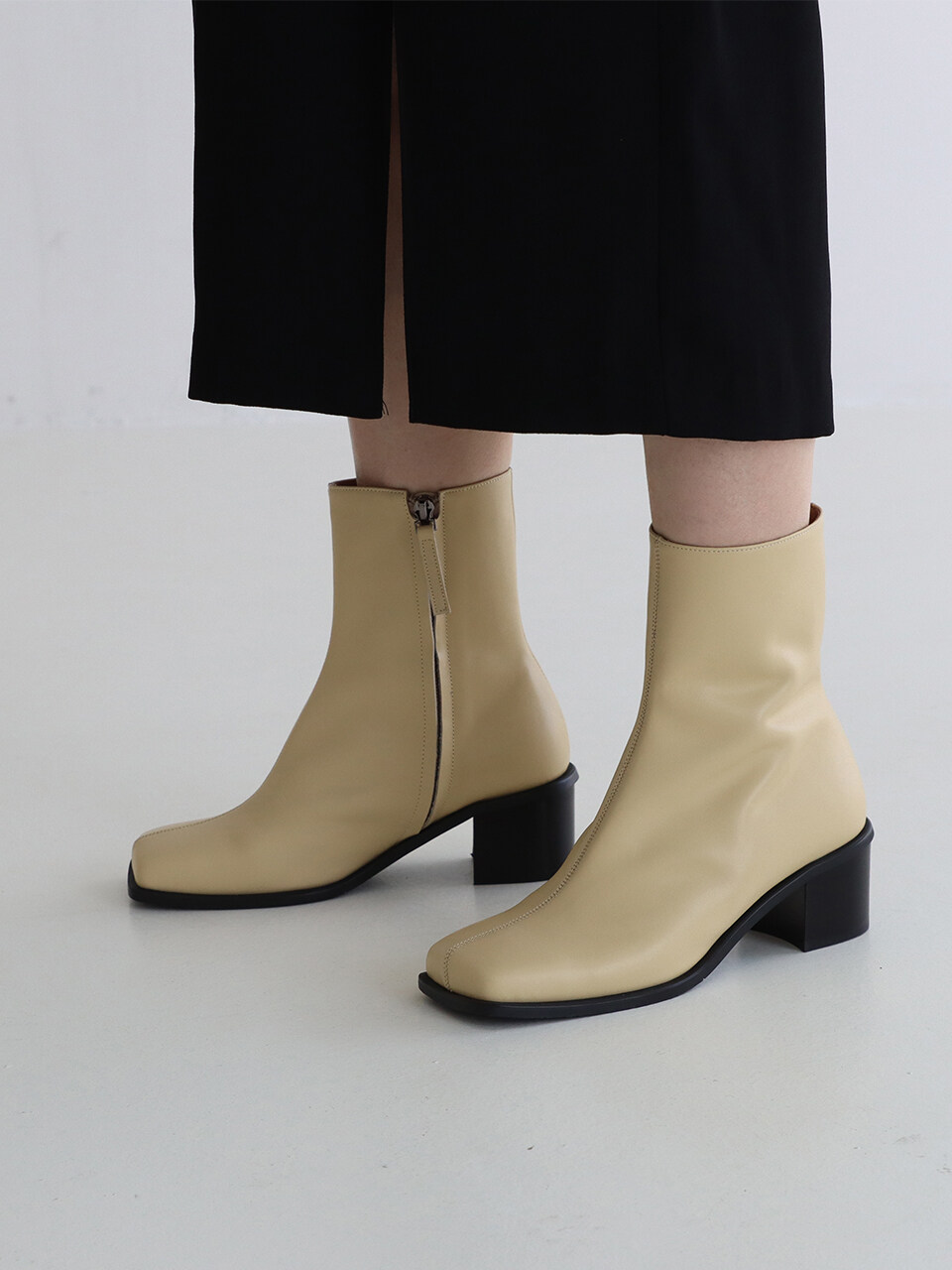 MOL:pin Oma Ankle Boots_Beige