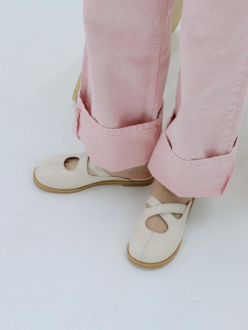 MOL:pin Ron X Strap Backopen Loafer