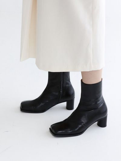 MOL:pin Ze Ankle Boots_Black