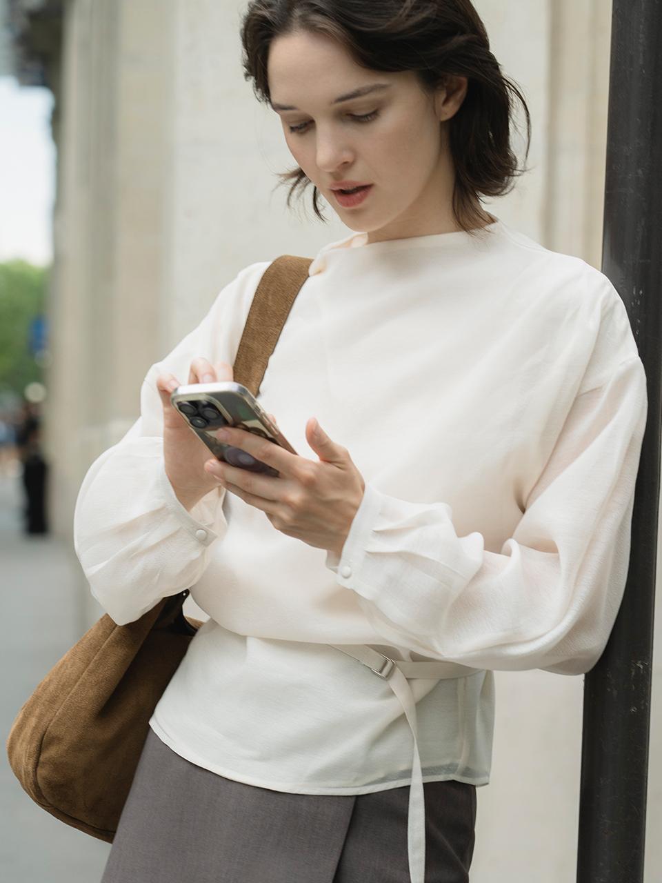 MOMET Slowly Drapped Blouse beige