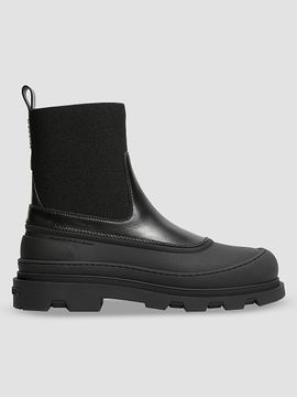 Moncler Women's Vera Edge Ankle Boots in Leather