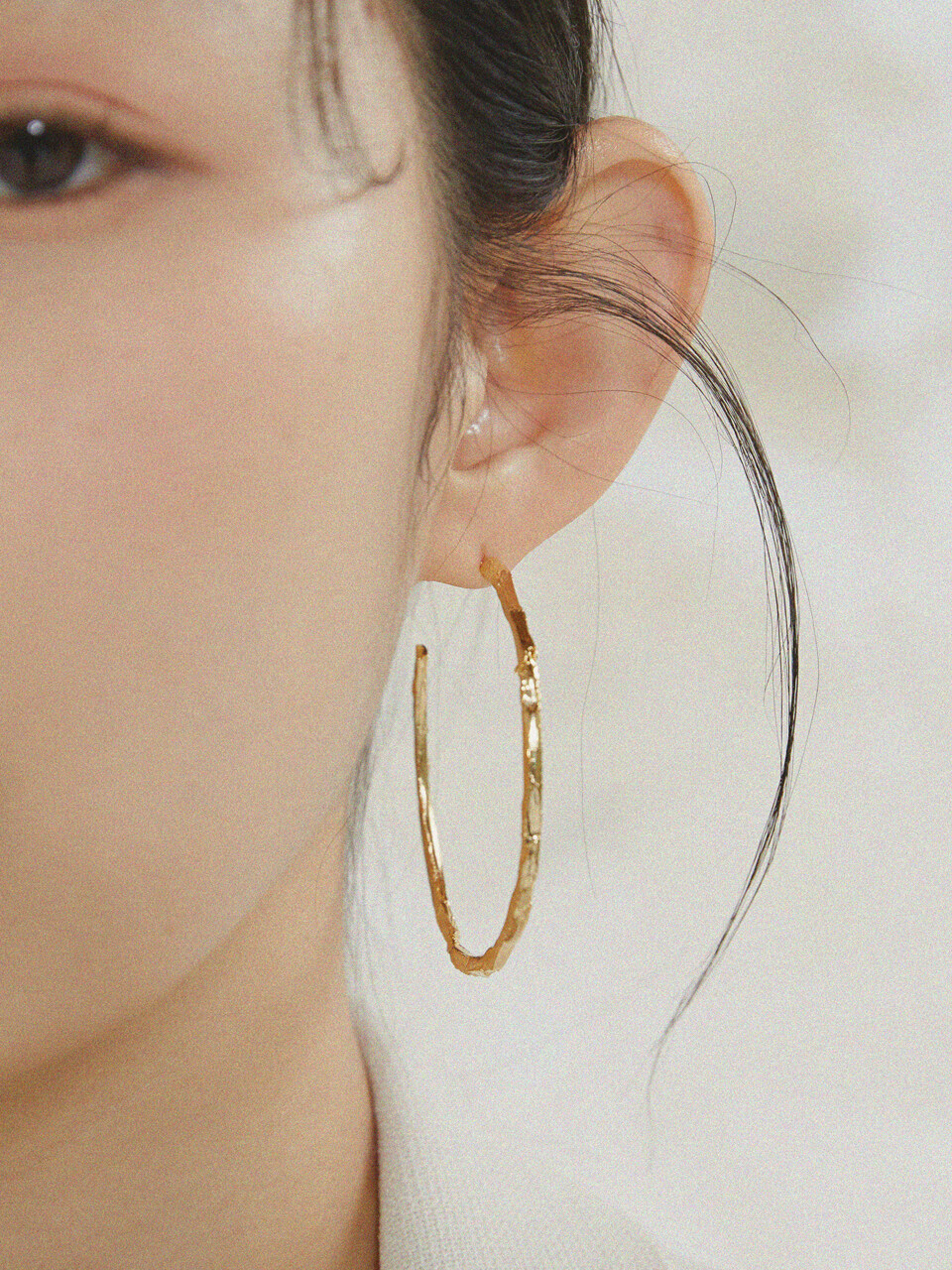 MONDAM Large Painting Hoop Earring
