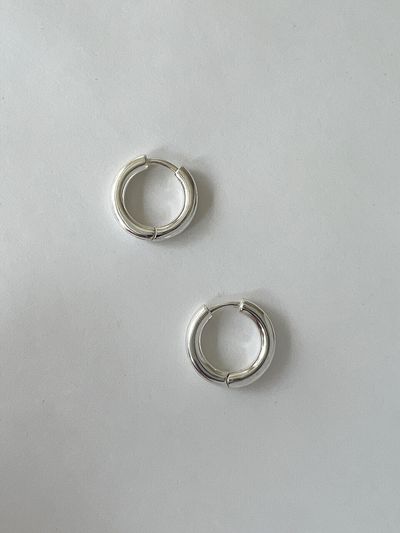 MONDAY EDITION Basic Hoop Earrings