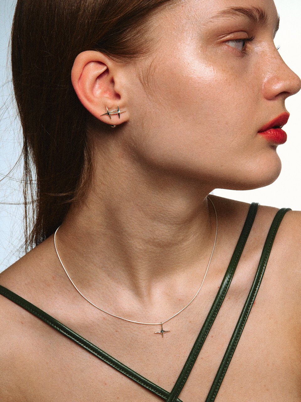MONDAY EDITION Fleeting Light Necklace