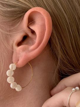 MONDAY EDITION Half Seashell Earrings
