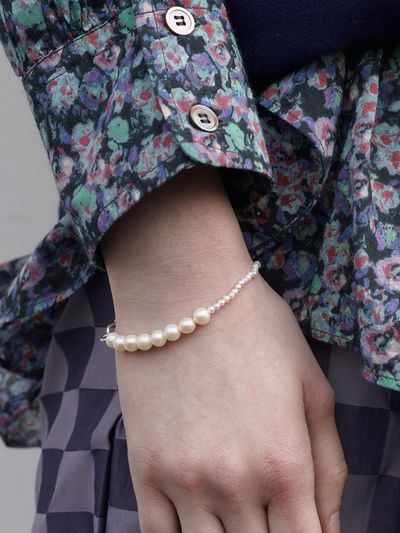 MONDAY EDITION The Mixed Pearl Bracelet