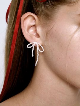 MONDAY EDITION Tiny Pearl Bow Earrings