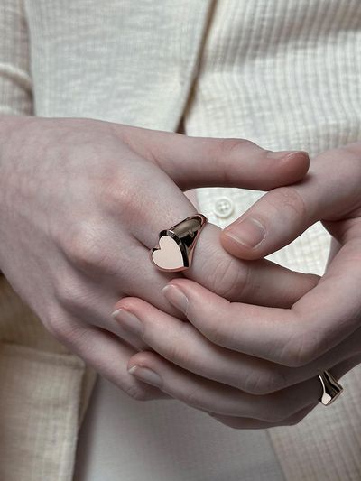 MONDAY EDITION Valentine Me Heart Ring