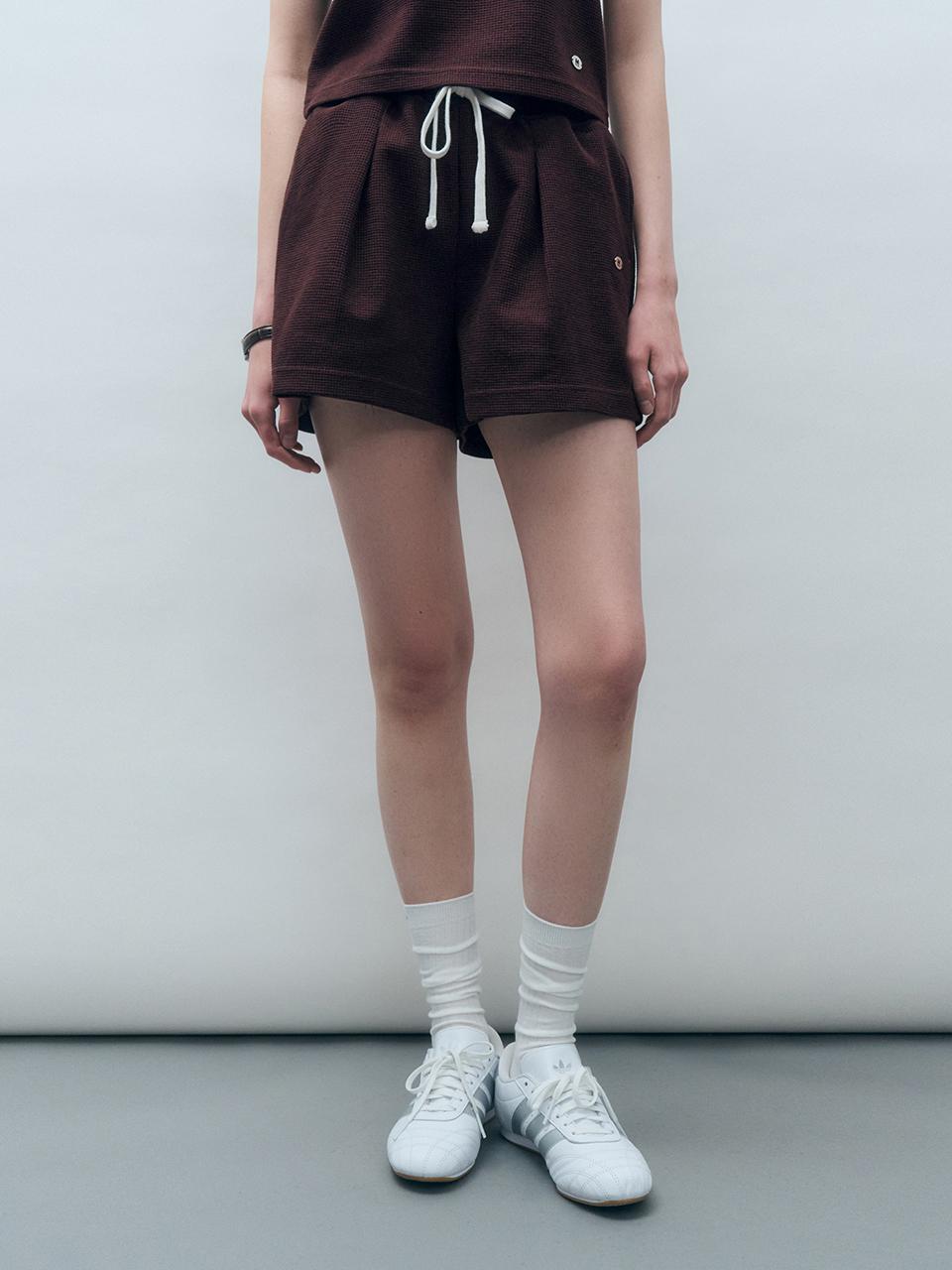 MONGDOL Waffle Band Sweat Shorts [Brown] (MDPT069BROWN)