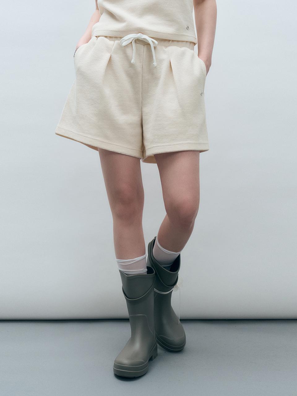 MONGDOL Waffle Band Sweat Shorts (MDPT069WHITE) [WHITE]