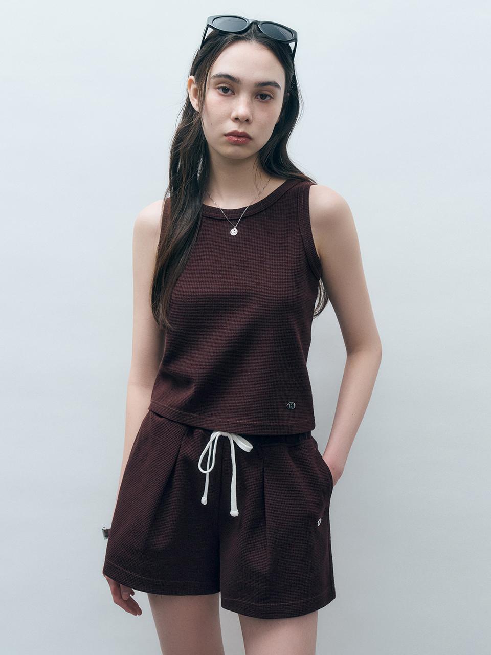 MONGDOL Waffle Round Neck Sleeveless Tank (MDTS074BROWN) [Brown]