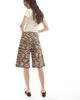 Monki Monki carpenter jorts in beige tiger print-Neutral - 4