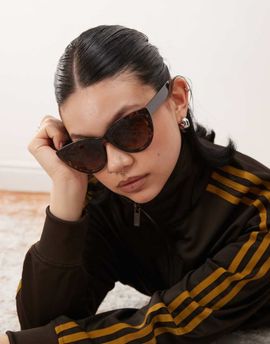 Monki Monki oversized round cat eye sunglasses in brown tortoise shell
